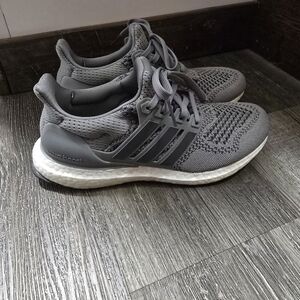 Adidas Womens Charcoal Athletic Sneakers